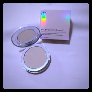 IT BYE BYE PORES Illumination